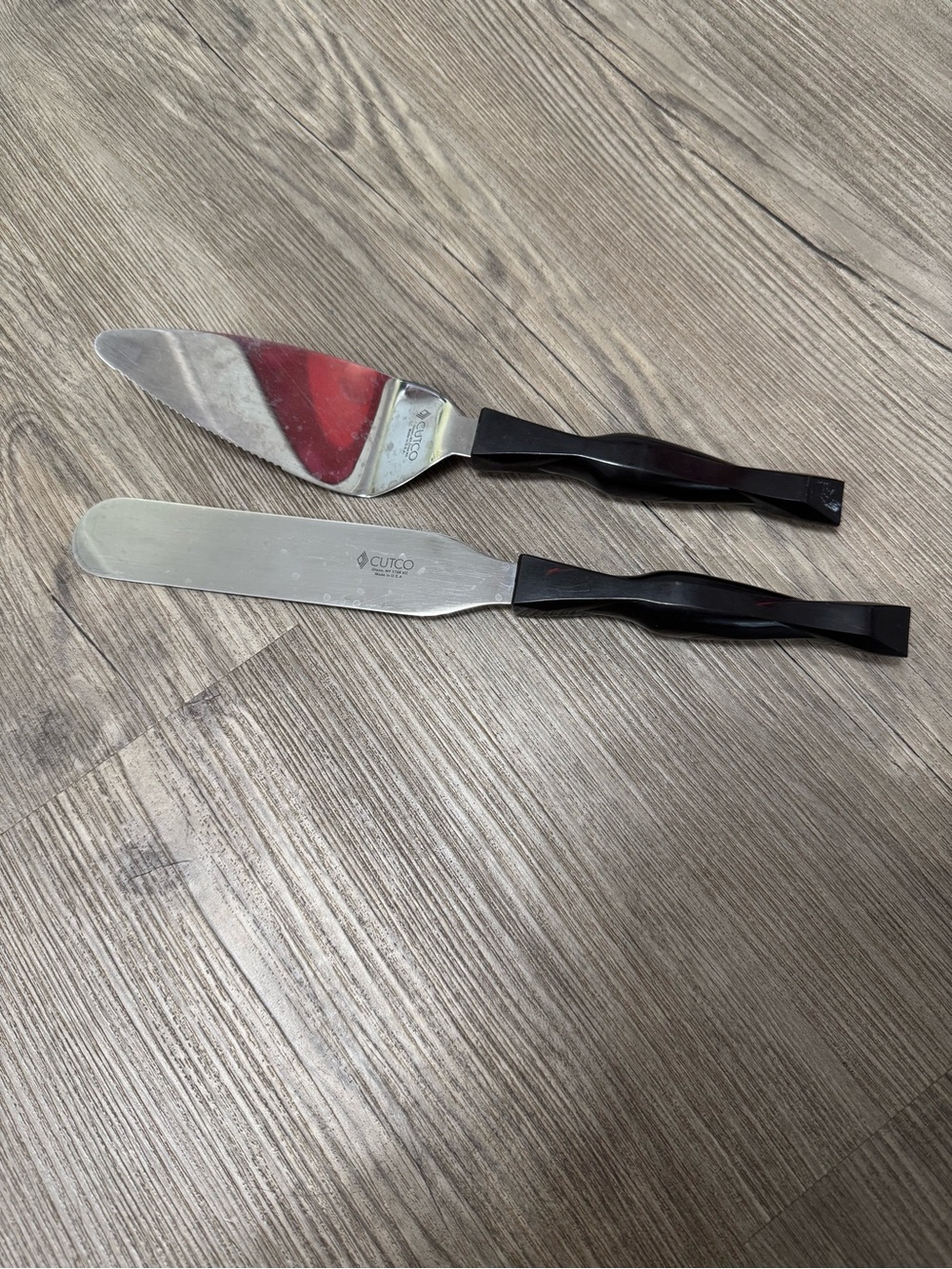 Cutco Lot 2 Slice & Serve Turn 1755/ Professional Spatula 1756 Black Handle